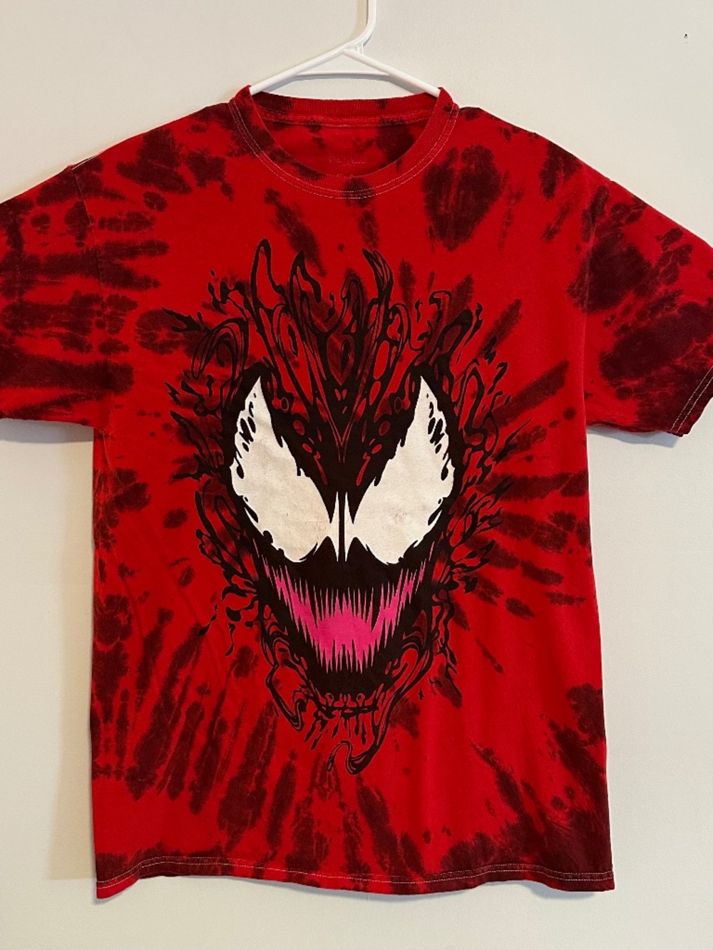 Marvel Carnage Supervillain Graphic Print T-Shirt Small Red Y2K Short Sleeve